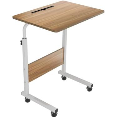 Imagem de DlandHome Mesa de laptop com rodinhas ajustável, mesa lateral de tamanho médio de 60 cm, móvel com compartimento para tablet e rodas, suporte portátil para cama, sofá, carvalho