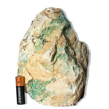 Imagem de Jadeíta Pedra Pé Serrado Natural 3,4Kg 17cm Tipo C - Cristais de Curve