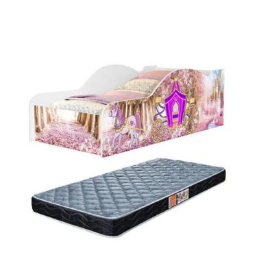 Imagem de cama de solteiro para quarto de criança carro adesivada com proteção l