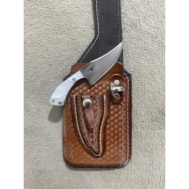 Imagem de Faca Artesanal Campeira Tatuzinha Skinner Muladeira, Lâmina Inox 7cm, Cabo Madeira Muirupiranga, com Bainha para Celular e para Faquinha um Conjunto. Peça ideal para todo tipo de uso (Branco)