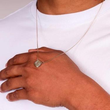 Imagem de Escapulário São Bento Banho Ouro 18k - realeza