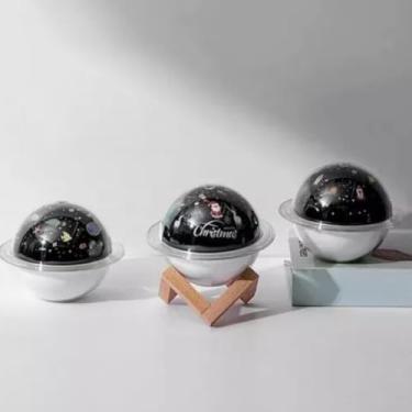 Imagem de Umidificador de Ar Doméstico 3 em 1 - Aparelho Difusor Aromático, Vaporizador Ultrassônico com Projetor LED Noturno, Silencioso e Bivolt