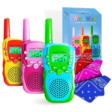 Imagem de Waka Waka Walkie Talkies Para Crianças (Pacote Com 3, Amarelo, Vermelho, Verde) — Conjunto De Walkie Talkie Bidirecional De Longo Alcance Com Bandanas E Apitos Incluídos — Ótimo Para Brincadeiras Em