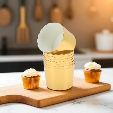 Imagem de Generic 50 forros de cupcake médios feitos à máquina descartáveis para assar papel de polpa de madeira revestimento PE tom dourado 7 x 5,5 cm