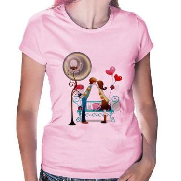 Imagem de Baby Look Casal Namorados Beijando - Foca na Moda, Rosa bebê, P