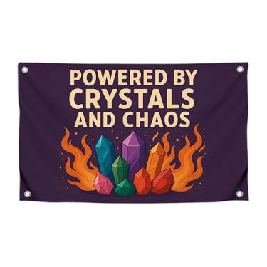 Imagem de Bandeiras coloridas de 9,5 x 1,5 m, cristais brilhantes com citação "Powered By Crystals And Chaos" - Bandeira de poliéster durável na parede com quatro ilhós de latão - pôster de um lado para