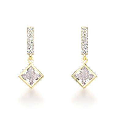 Imagem de Brinco Palito Cravejado E Ponto De Luz Banhado A Ouro 18k