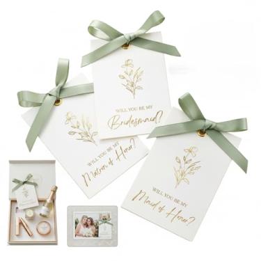 Imagem de AlustraVive Will You Be My Bridesmaid Proposal Cards Set with Maid of Honor & Matron of Honor Cards, 11 peças elegantes de folha dourada e fita verde sálvia convites de festa nupcial para o dia do