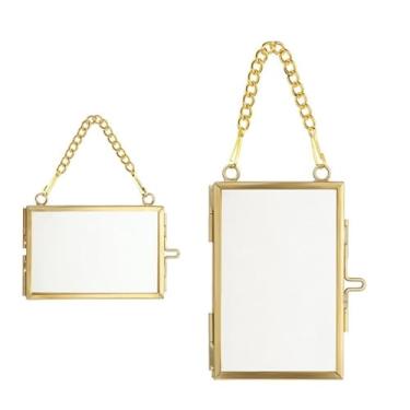 Imagem de JUXYES Pacote com 2 mini molduras de enfeite de vidro para pendurar na parede, moldura minúscula de latão de vidro duplo para flores prensadas, ornamentos de moldura flutuante de metal dourado para