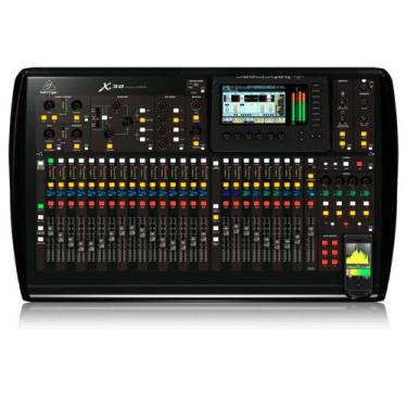 Imagem de Mesa de Som Digital Behringer X32 de 32 Canais