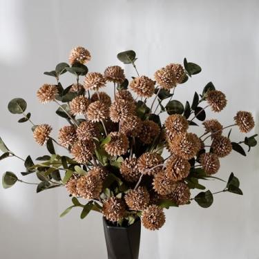 Imagem de LESING 10 peças de flores artificiais de haste longa com eucalipto, seda falsa de crisântemos, bolas de flores artificiais, pompom artificial, flores para mãe, decoração de arranjos florais a granel
