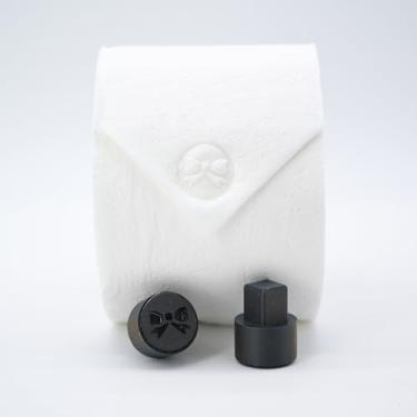 Imagem de Arco de carimbo de papel higiênico - Crie papel higiênico lindamente dobrado para convidados, aluguéis de férias, preparação de casa, manutenção de casa. Decoração de banheiro reutilizável