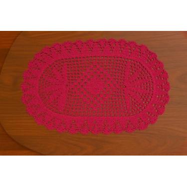 Imagem de Tapete Oval em Crochê Artesanal, Decoração Elegante e Aconchegante, Tamanho Multiuso 80x54 cm