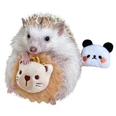Imagem de Ymid Select 2 peças acessórios fofos pequenos animais brinquedos leão panda para suprimentos de ouriço porquinho da índia hamsters brinquedo para animais de estimação pequenos presente acessório para sessão de fotos