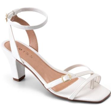 Imagem de Sandália Feminina Lumiss Salto Fino Confortável Bico Quadrado Fivela Verniz offwhite37