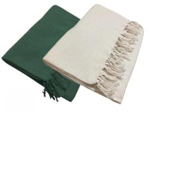 Imagem de Conjunto de mantas extragrandes para sofá (2 peças), dimensões 300 x 180 cm, material de algodão puro, com finalidades decorativas e protetoras. (Verde Militar + Cru)