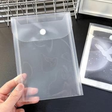 Imagem de 5 bolsos reutilizáveis de armazenamento de carimbos e moldes, bolsa de envelope transparente à prova d'água como organizador de adesivos, porta-recibos, pastas de armazenamento de fotos (vertical, 18