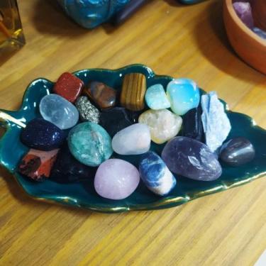 Imagem de Kit 20 Pedras Cristais Naturais 2 a 5cm Envio Rápido - CASA FÉ