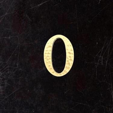 Imagem de BWRMHME Letras e números autoadesivos de latão sólido com textura de estria maleolar – Alfabeto de metal de 4,5 cm de ouro antigo para porta, parede, placa de sinalização de caixa de correio, rua e