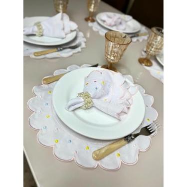 Imagem de Conjunto de 12 jogos americanos estilo americano Jogos americanos para uma mesa de jantar para 6 pessoas Arranjo de mesa Guardanapos redondos Mesa de jantar(Branco Bordado Rosa)