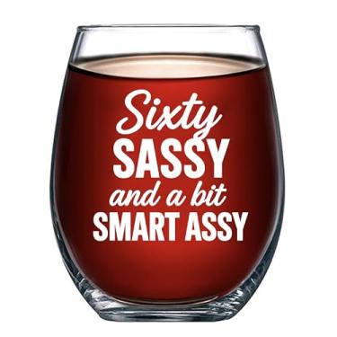 Imagem de Panvola Sixty Sassy And A Bit Smart Assy Presentes de aniversário de 60 anos para mãe, avó, mulheres, esposa, filha, irmã, amiga, tia, mulher, 60 anos, taça de vinho, copos transparentes para vinho
