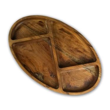 Imagem de Bandeja grande de madeira dividida para servir – Bandeja de madeira de acácia de 41 x 25 cm com 4 compartimentos para lanches, aperitivos, batatas fritas e molhos – Tábua de charcutaria rústica, Natal