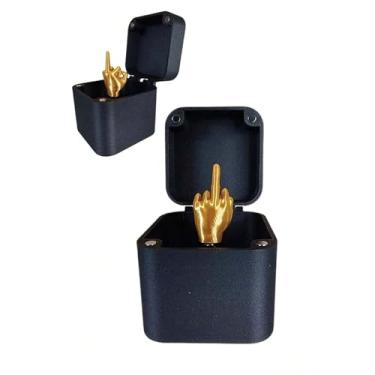 Imagem de Caixa de presente divertida - uma caixa surpresa engraçada com um dedo médio dourado pop-up, presente de piada humorística preta de 5 x 5 x 5 cm, para dar a amigos/colegas