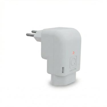 Imagem de Protetor de Surto Elétrico Plug DPS Qualitronix Classe 3, 10 Amperes, Bivolt, 2 Pinos - Proteção para Smart TV, Modem, Roteador e Notebook - Evita Queima por Picos de Energia e Raios - Branco