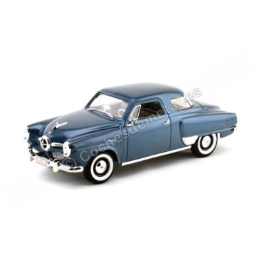 Imagem de 1950 Studebaker Champion Blue 1/18 Diecast Car Model by Road Signature