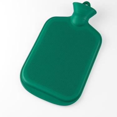 Imagem de Bolsa Térmica de Compressa Água Quente e Fria de Borracha Material Resistente 2 Litros Ideal para Uso Doméstico e Viagens Aliviando Dores e Lesões Superfície Texturizada na Cor Verde