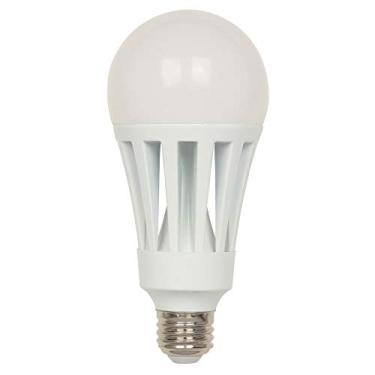 Imagem de Westinghouse Lighting 5171000 lâmpadas LED base média omni A23 Daylight Energy Star, 1 contagem (pacote com 1), branco macio