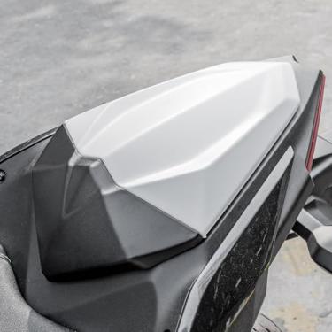 Imagem de Capa de proteção para assento traseiro de motocicleta compatível com Ninja 500 Z500 2024 2025 Carenagem de assento solo de passageiro traseiro, branca