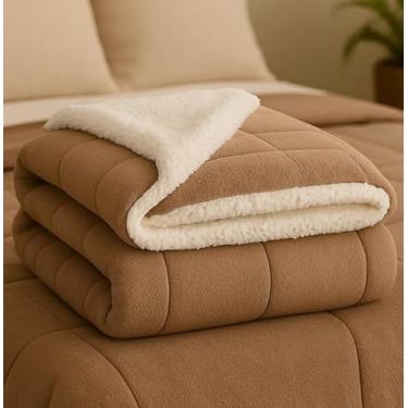 Imagem de Edredom Queen & Cobredom Casal - Kit Aconchegante com Forro Sherpa e Estampas Exclusivas para Inverno(avelã)