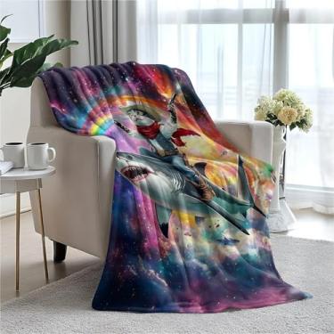 Imagem de Cobertor de lã cowboy gato montando tubarão 101,6 x 127 cm para sofá cama, cobertor de flanela de microfibra super macio e aconchegante leve para mulheres, homens e crianças