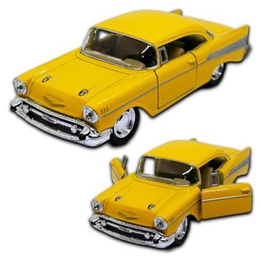 Imagem de Miniatura de carro Chevrolet Bel Air 1957, Escala 1/40, Kinsmart, Carrinho de ferro em metal com Fricção, 13 CM, Abertura de portas laterais e Pneus em Borracha (Amarelo)