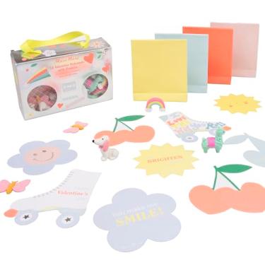 Imagem de Meri Meri Conjunto de cartões Boom Box Kids Valentine (pacote com 12), cartões de dia dos namorados para sala de aula, embalagem de papel boom, borrachas divertidas, cartões de dia dos namorados para
