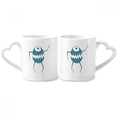 Imagem de Cyclops Alien Criature Conjunto de canecas de porcelana para casais, copo de cerâmica para amantes, alça de coração