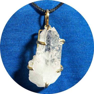 Imagem de Colar Drusa de Cristal Bruta Natural 30mm na Garra Dourada