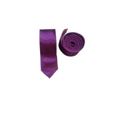 Imagem de gravata slim fit roxo cetim - conceito