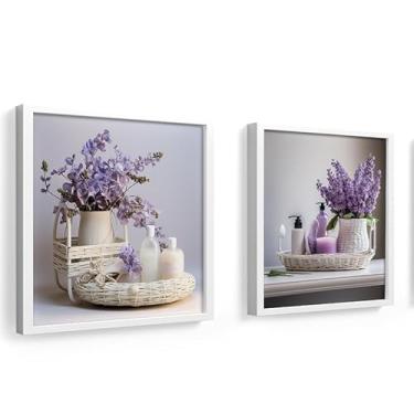 Imagem de Kit 2 Quadros Banheiro, Lavabo, Vasos, Flores, Lilás moldura em madeira e vidro (branco)