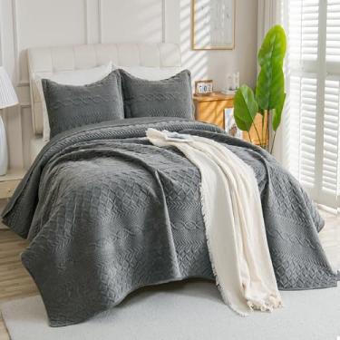 Imagem de Cmfshape Conjunto de colcha de veludo de luxo, tamanho Queen, edredom de veludo leve e acolchoado, ultramacio, conjunto de cama para todas as estações, com 2 fronhas, cinza escuro (233 x 244 cm)