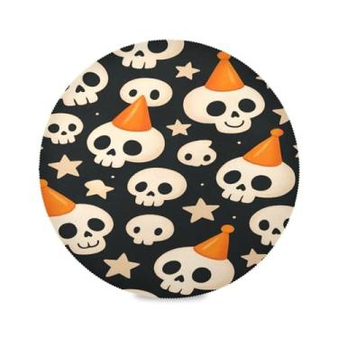 Imagem de Wassud Jogo americano com caveiras divertidas com chapéus, tapetes de mesa redondos para cozinha e jantar, laváveis, resistentes ao calor, decoração de mesa 39 cm