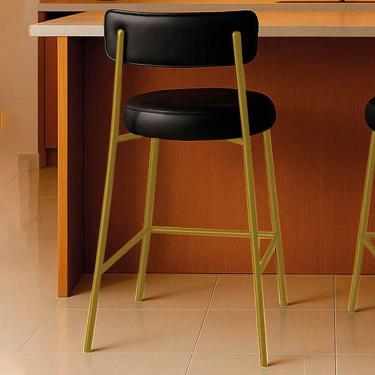 Imagem de Banqueta Cozinha Média Com Encosto Industrial Dourado Londres Pu Preto D03 - D'rossi
