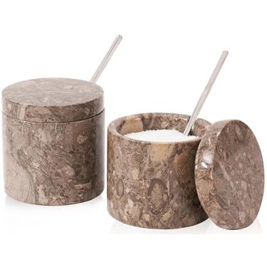 Imagem de SPESHSTONES Adega de sal de mármore com tampa, recipientes de sal de tempero oceânico feito à mão para bancada - pote de especiarias de mármore, conjunto de açucareiro ideal, suporte de sal com tampa,