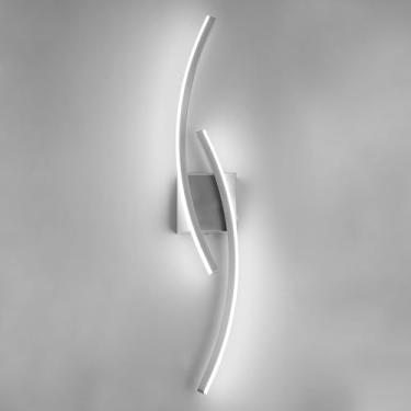 Imagem de Sovinzert Arandela de parede moderna 6000K com fio, luminária de parede LED prata 81,5 pol. Luzes de parede cromadas para quarto, sala de estar, corredor e lâmpada de parede de cabeceira