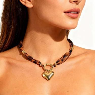 Imagem de Colar de cachecol de leopardo com pingente de coração e laço de pérola, colar com pingente de bandana em camadas douradas, joia boho moderna para mulheres, Medium, Latão, Sem Pedra Preciosa
