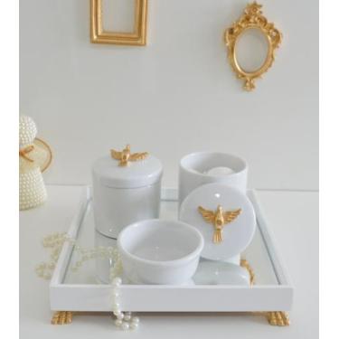 Imagem de Kit Higiene K049 Bandeja MDF Porcelanas Apliques Dourado Quarto Bebê -