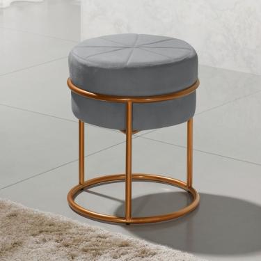 Imagem de Puff Banqueta Riad Redondo com Assento em Espuma e Revestimento em Veludo Cinza