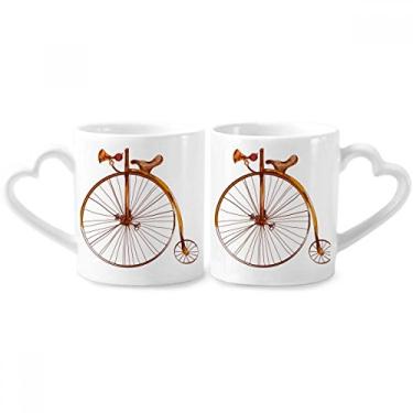Imagem de Conjunto de canecas de porcelana para casal britânico com rodas altas de bicicleta à moda antiga com alça de coração