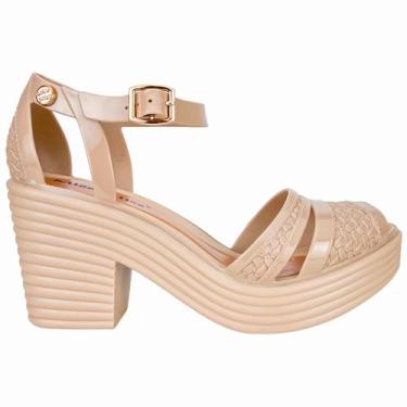 Imagem de Sandalia Plataforma Salto Baixo Anabela Miss Miss, 36, Bege